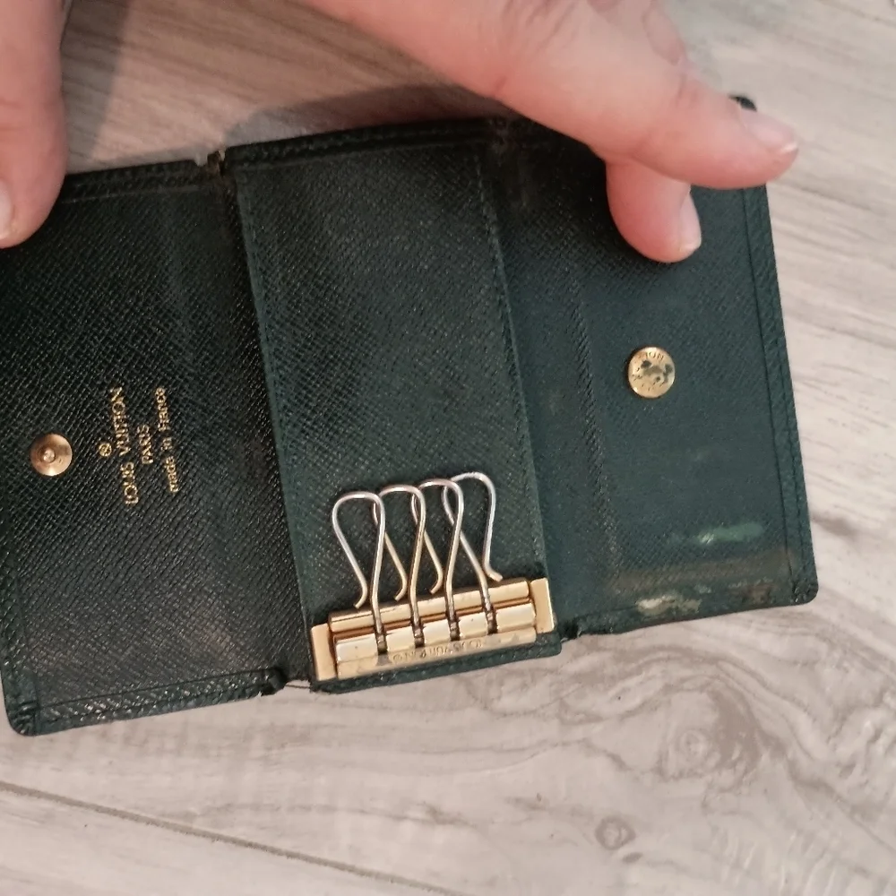 Vintage Louis Vuitton Graphite Key Holder
